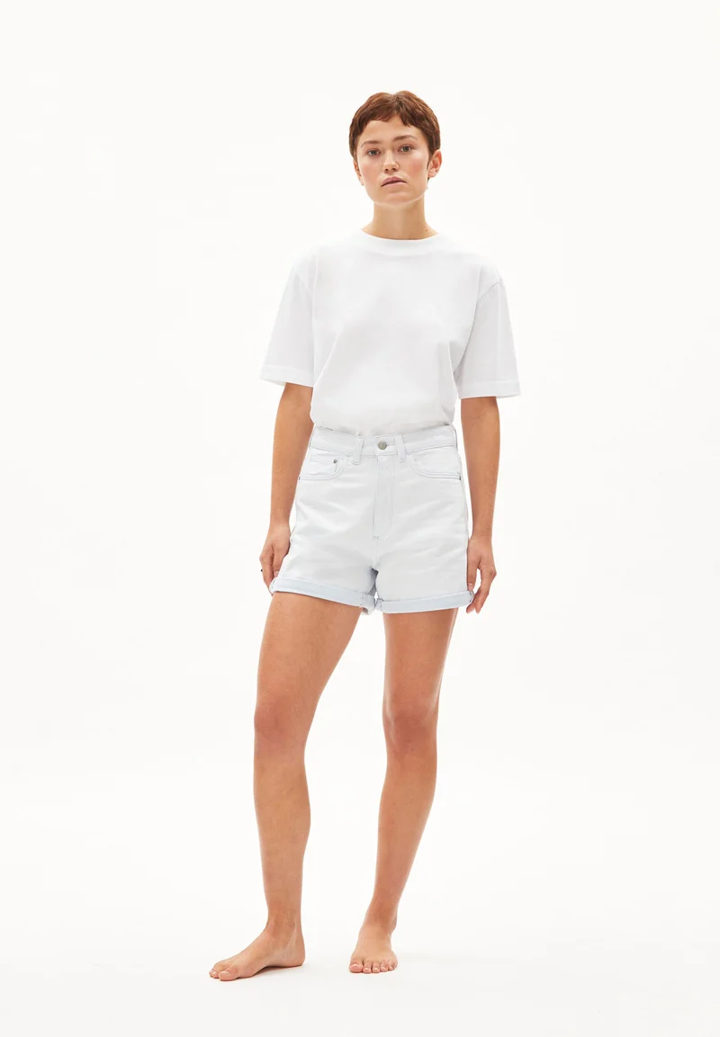 SVIAA | blue white