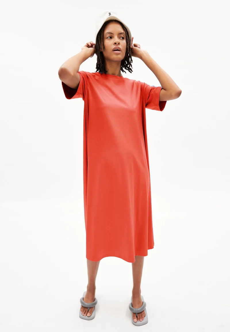 SUSAAN | hibiscus
