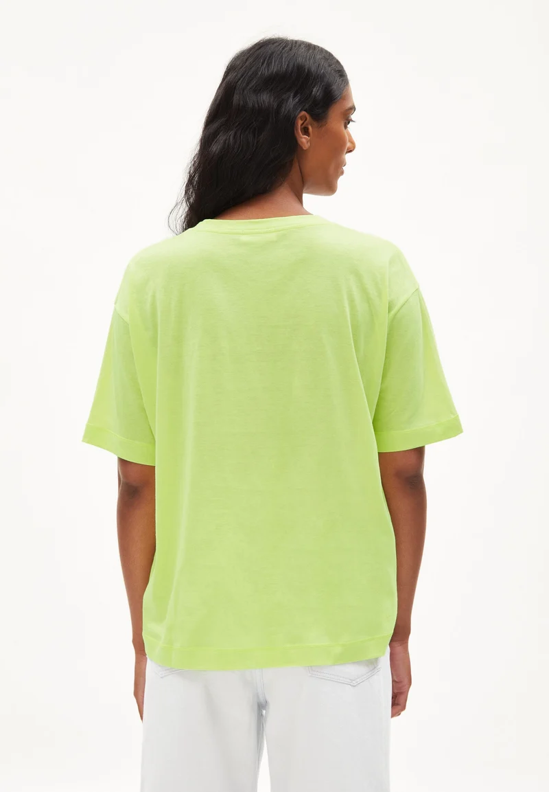DEMIKAA | light lime