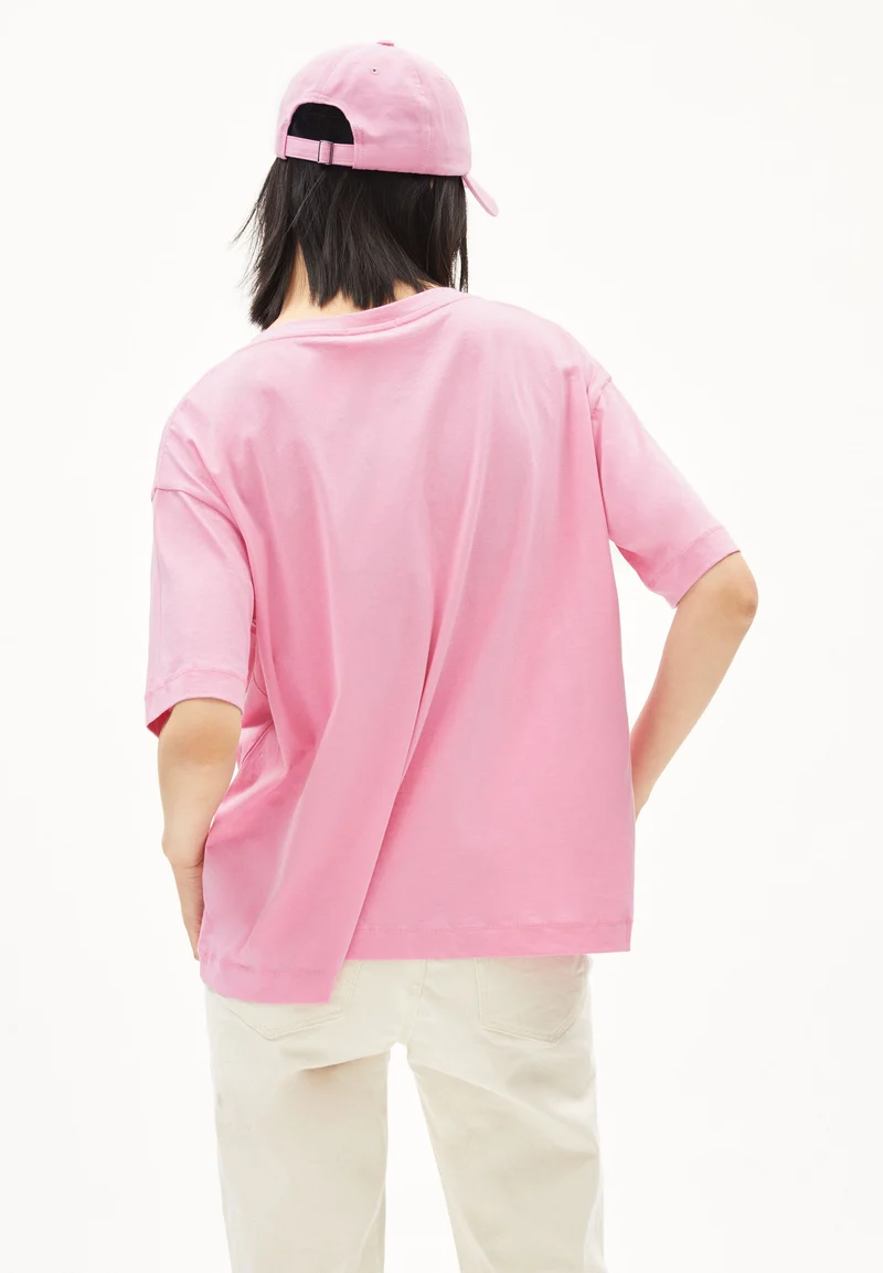 DEMIKAA | raspberry pink
