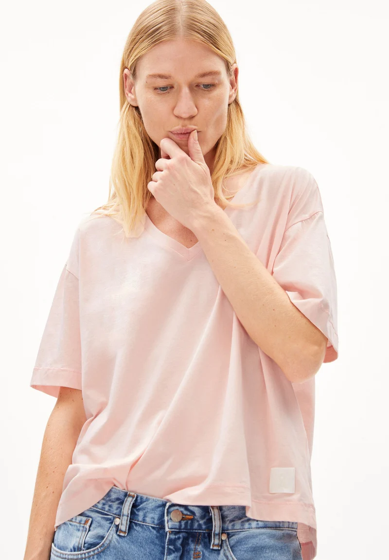 DEMIKAA | light blush