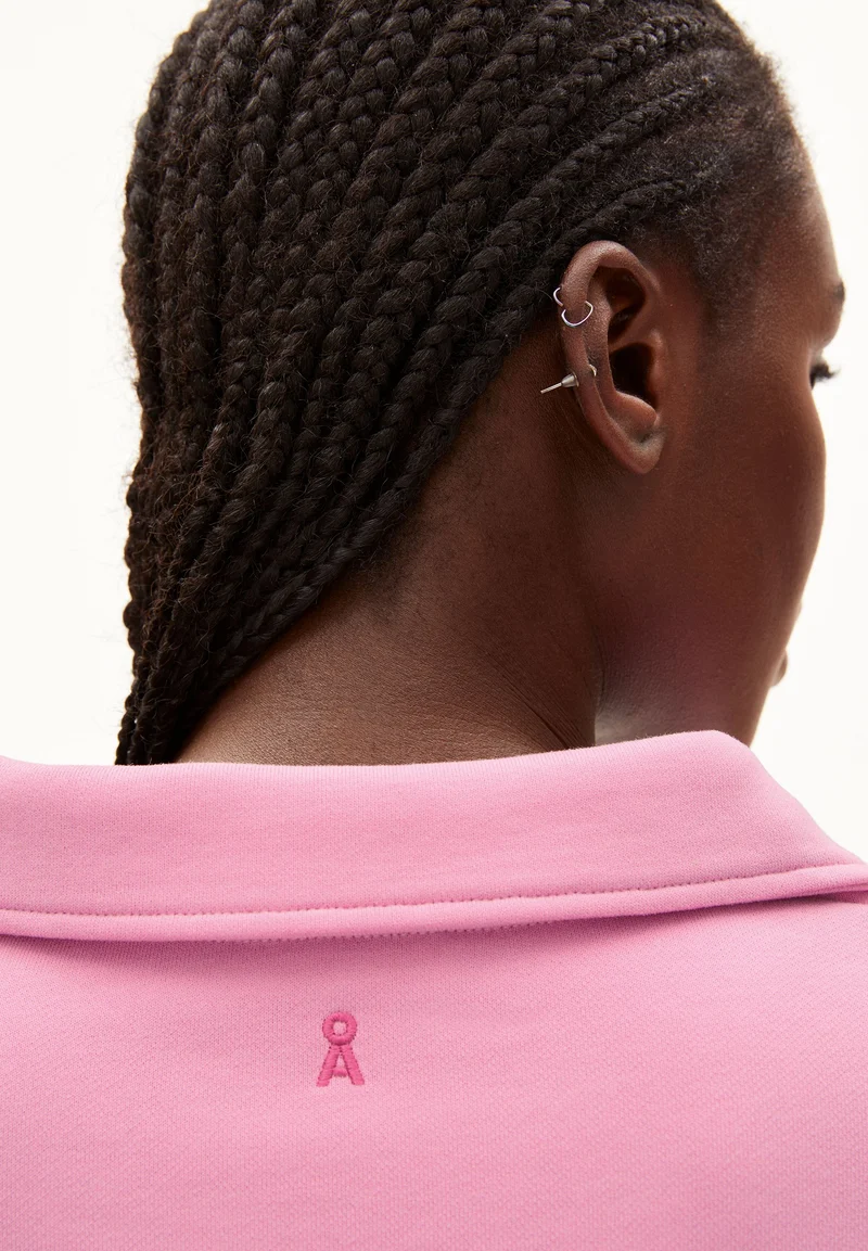 NAIRAA | raspberry pink