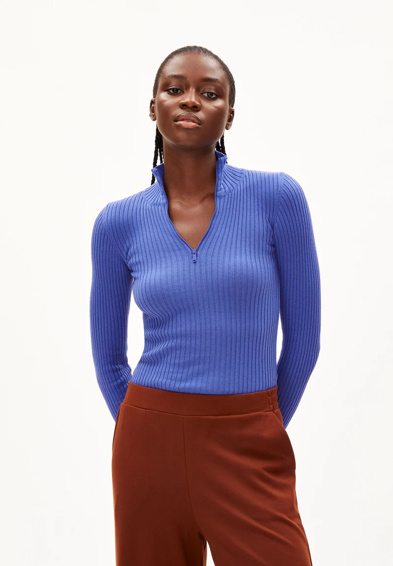 ALAALE TROYER | vibrant violet
