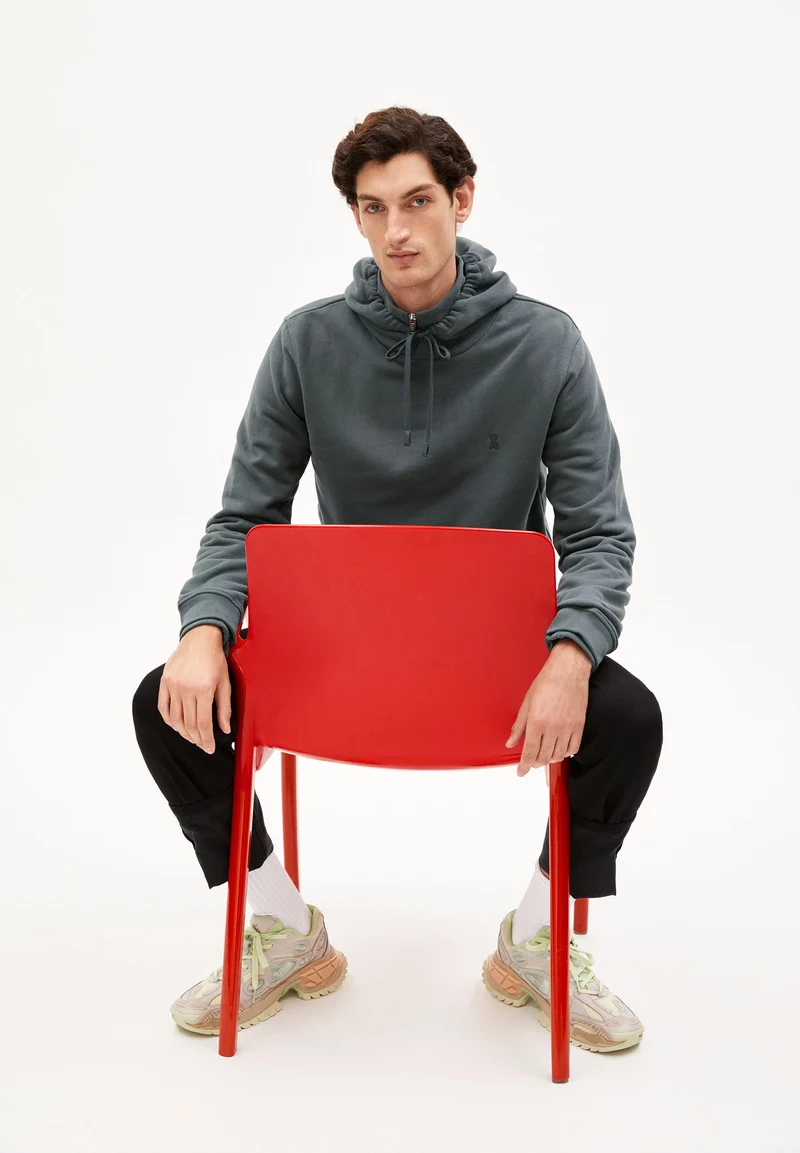 PAARLO COMFORT | space steel