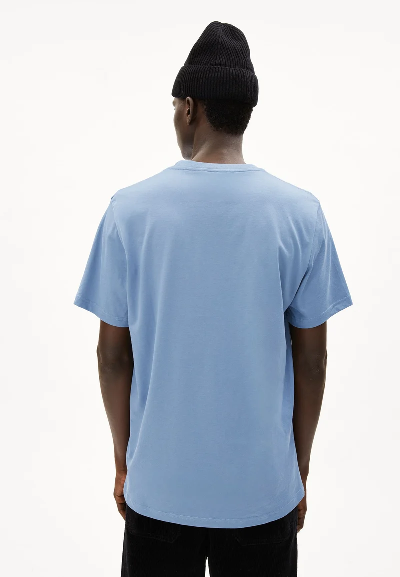 LAARON T-SHIRT | vintage blue
