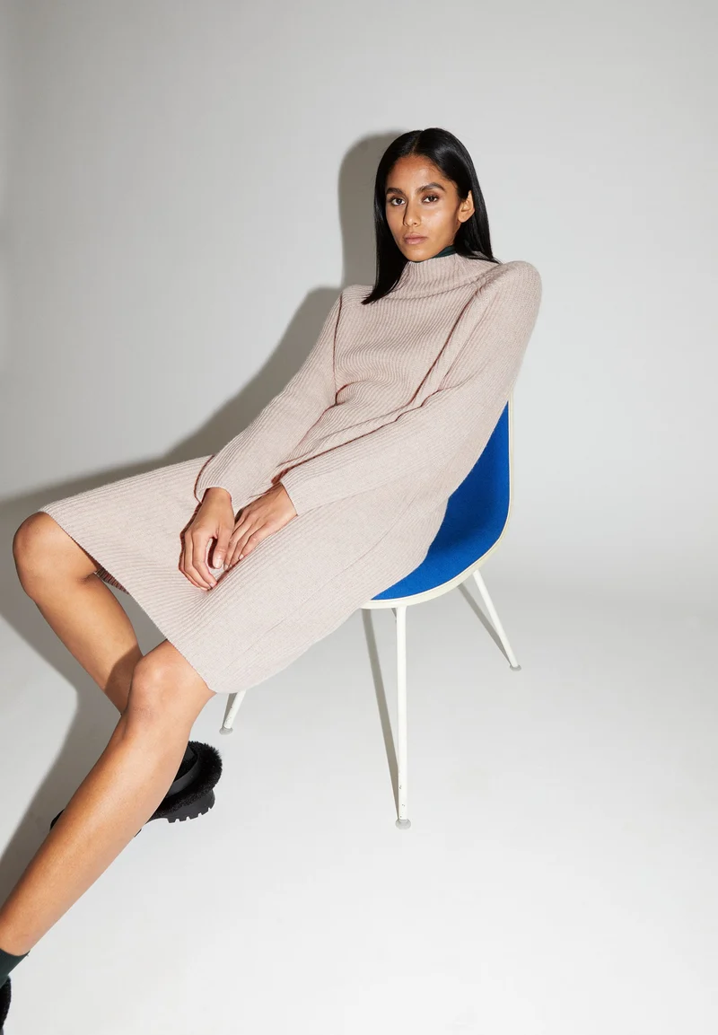 MILLAANA KLEID | light caramel melange