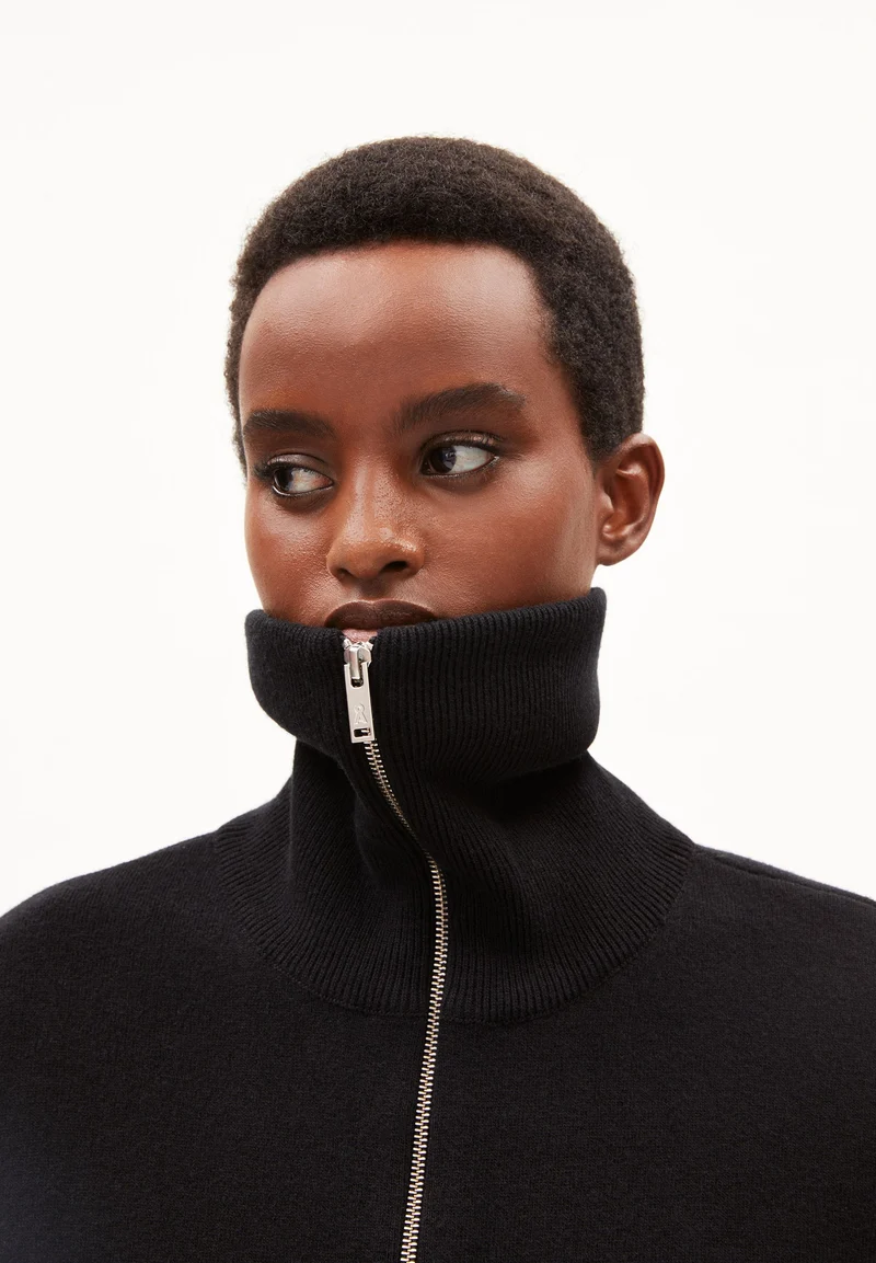 JOANIAAS STRICKJACKE | black-black