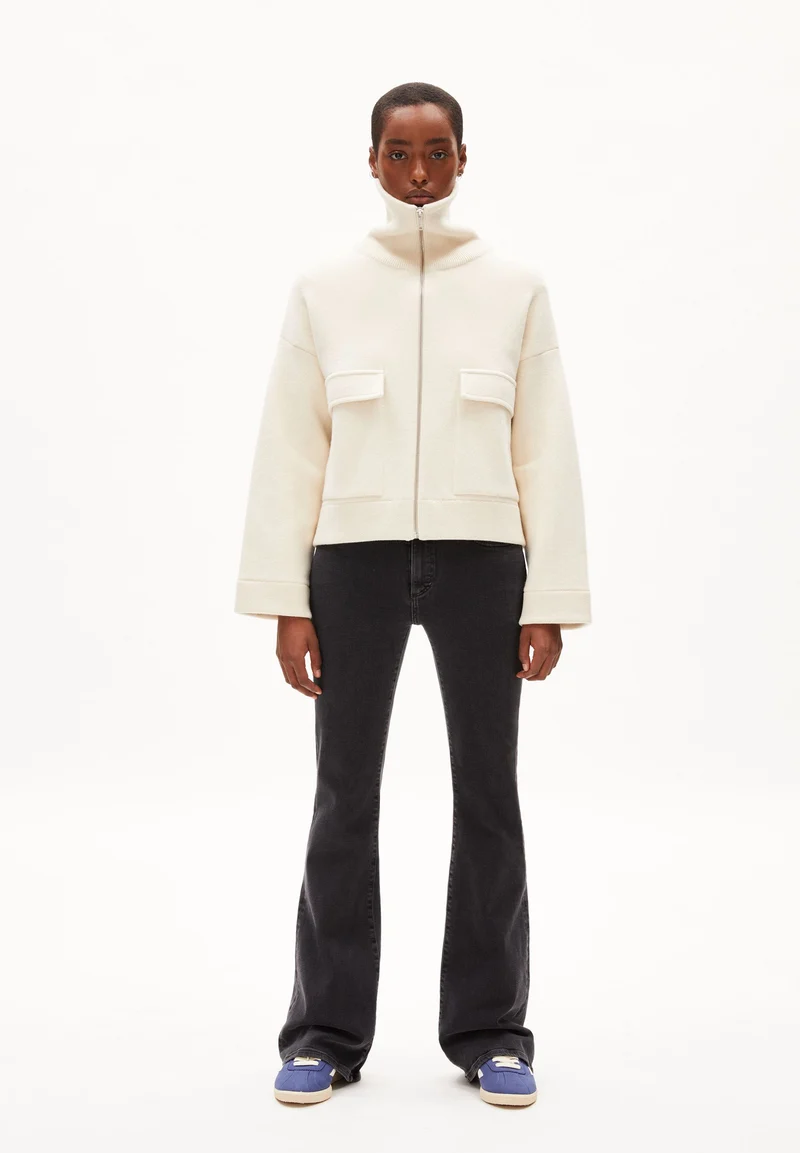 JOANIAAS STRICKJACKE | oatmilk-oatmilk