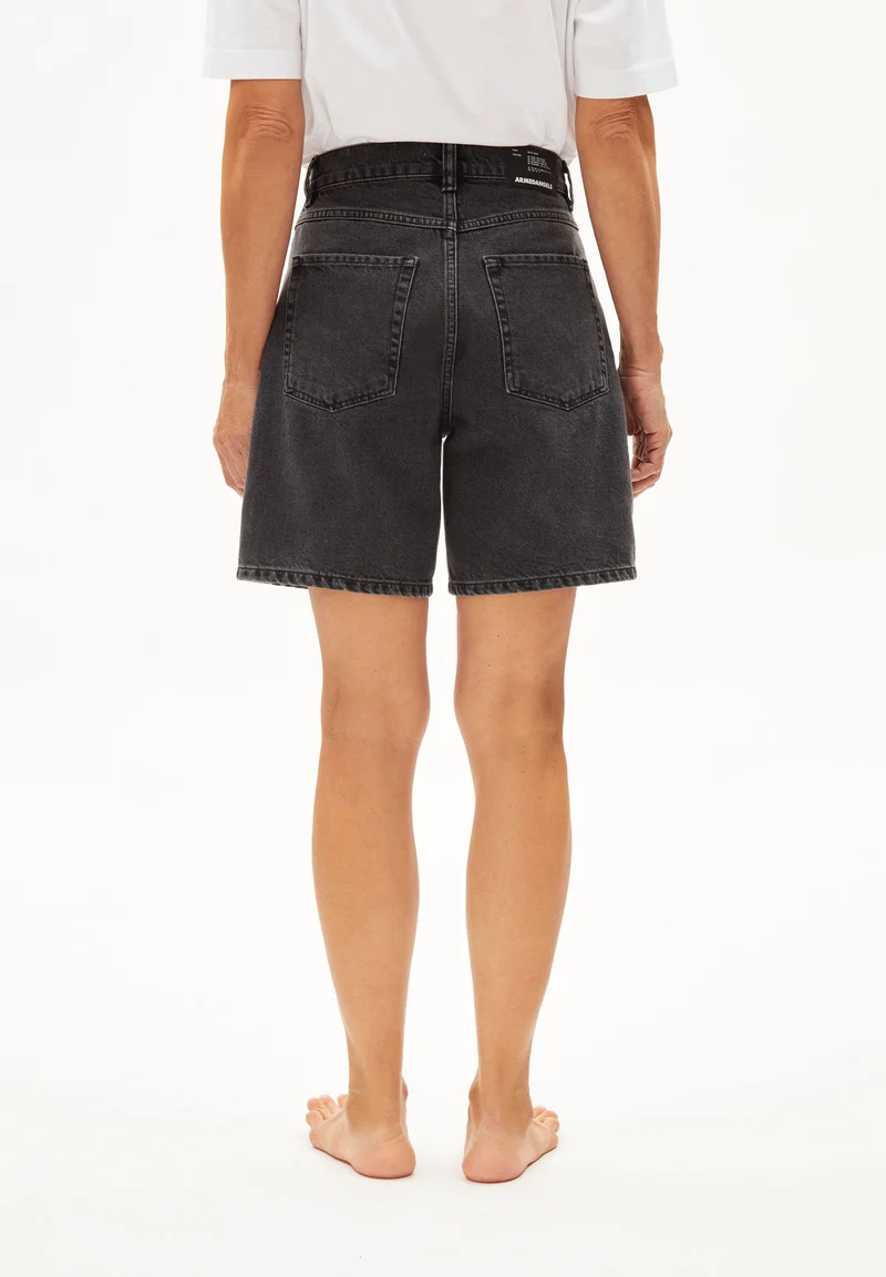FREYMAA | ebony black
