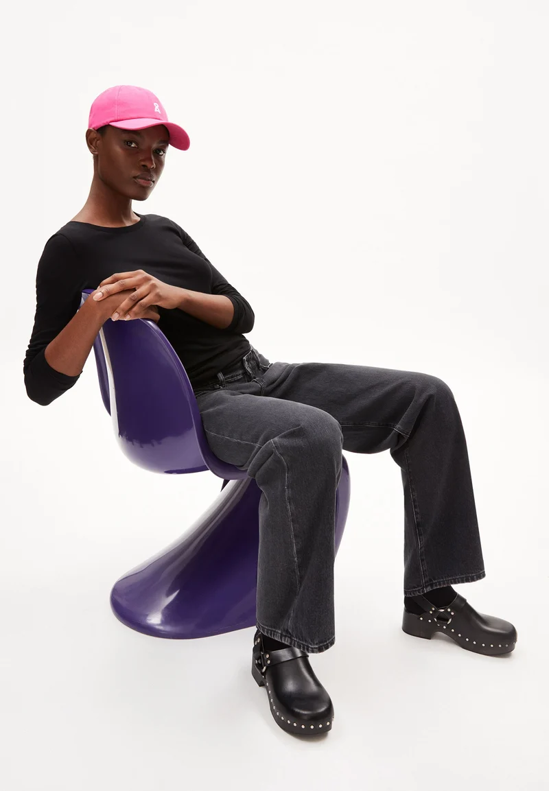 ENRICCAA SOFT | black