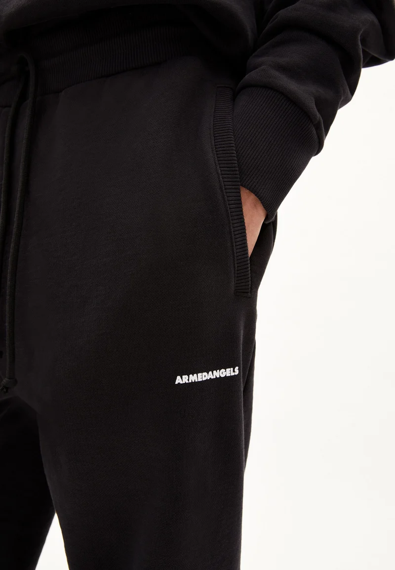 KAABONO PREMIUM | black