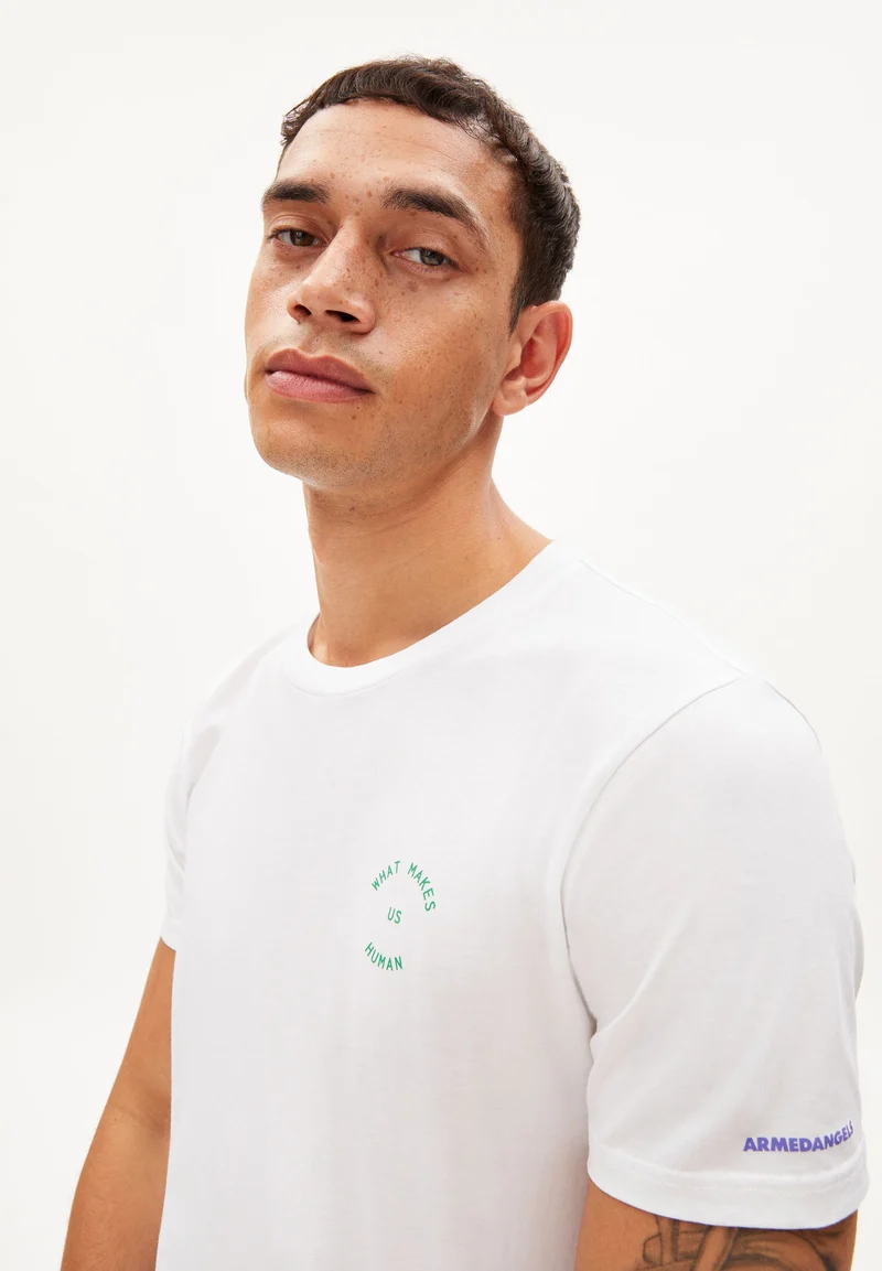 JAAMES HUMAN | white