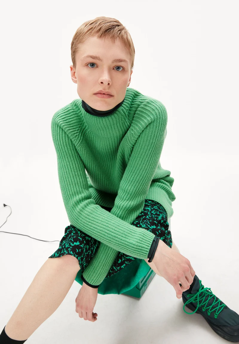 MILLAANA KLEID | apple neon