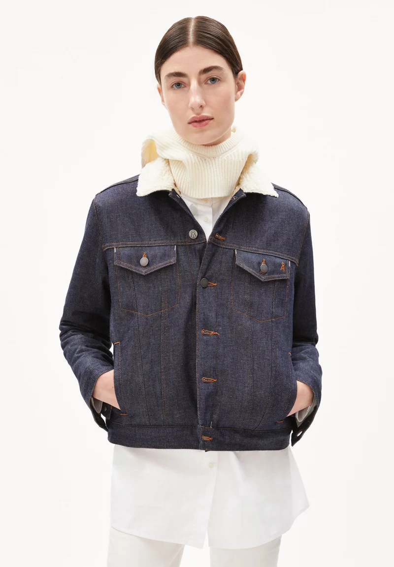 VELITAA COZY | rå