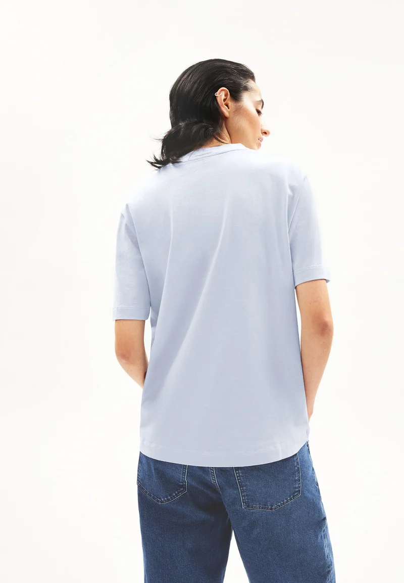 TARJAA T-SHIRT | morning sky