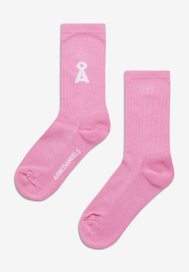 SAAMUS BOLD | raspberry pink