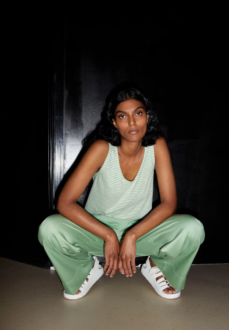 MINAAMI LITA TOP | smith green-oatmilk