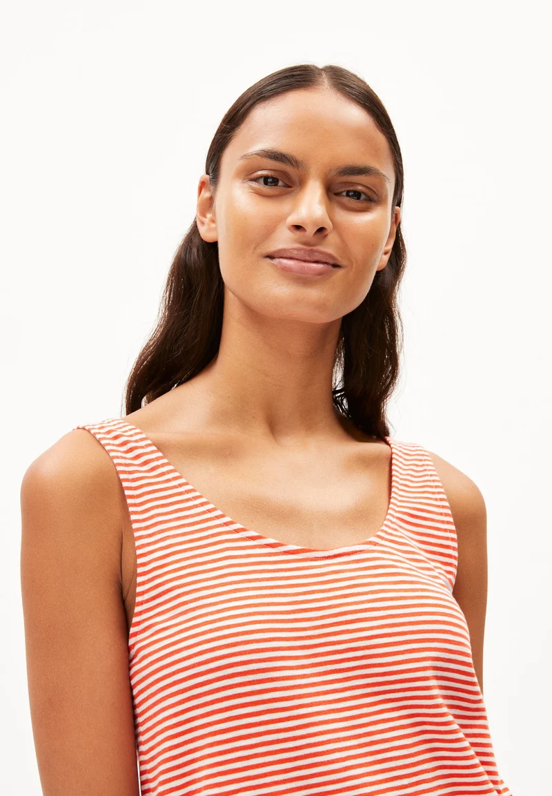 MINAAMI LITA TOP | poppy red-oatmilk