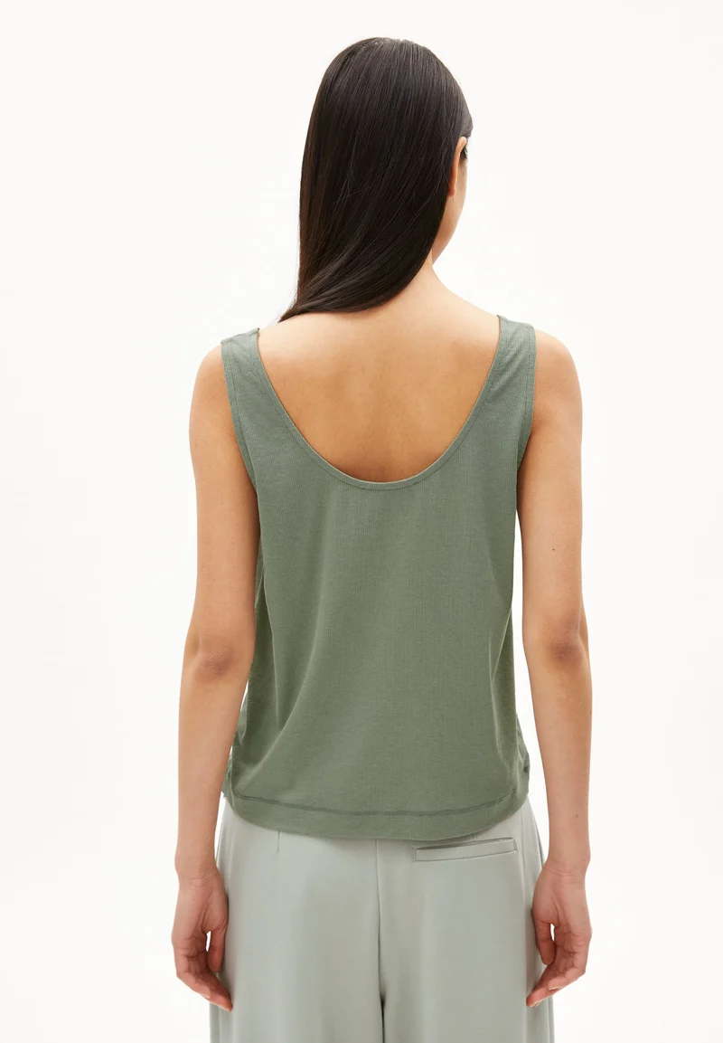 MINAAMI | grey green