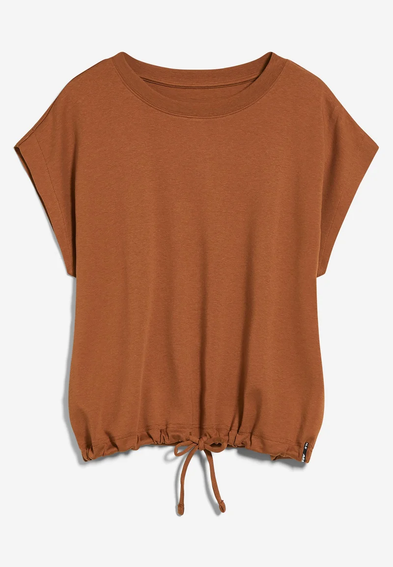 AAPKE | reddish brown