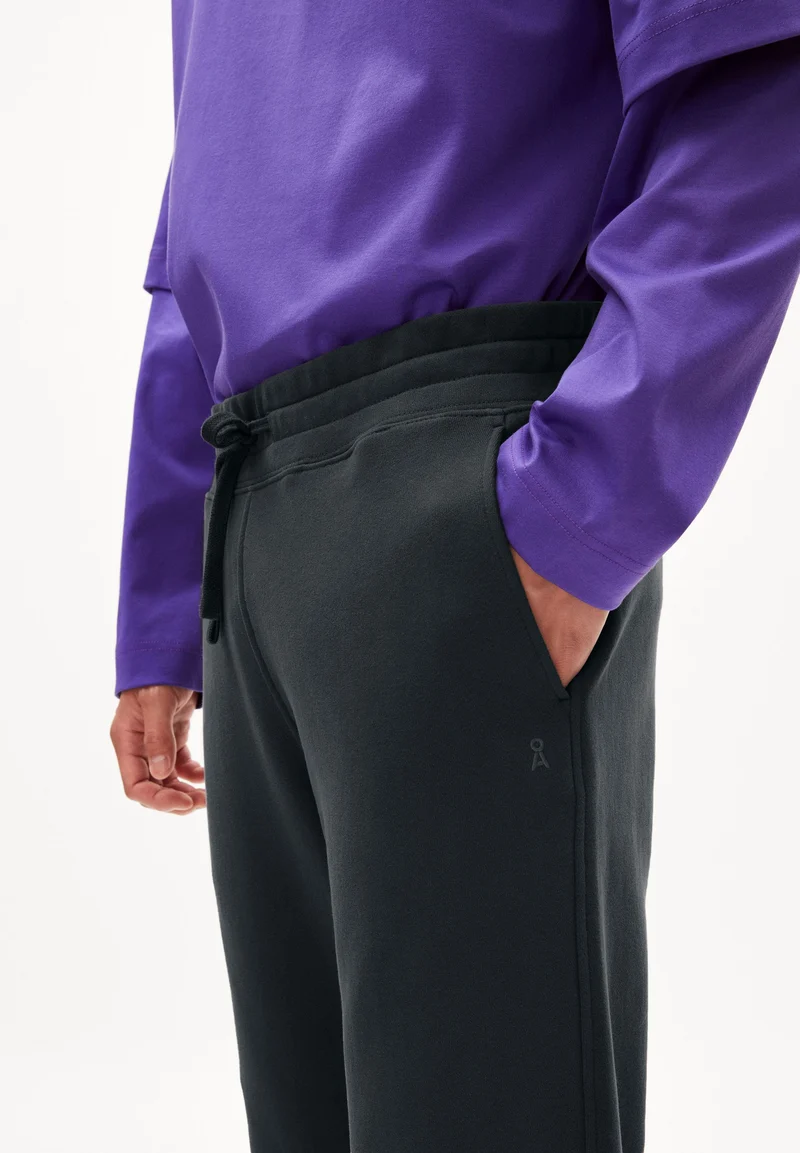 AARDO COMFORT | graphite