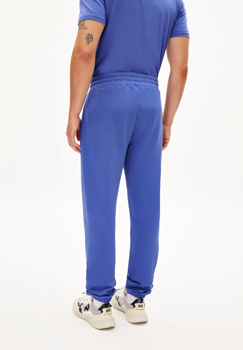AARDO COMFORT | vibrant violet