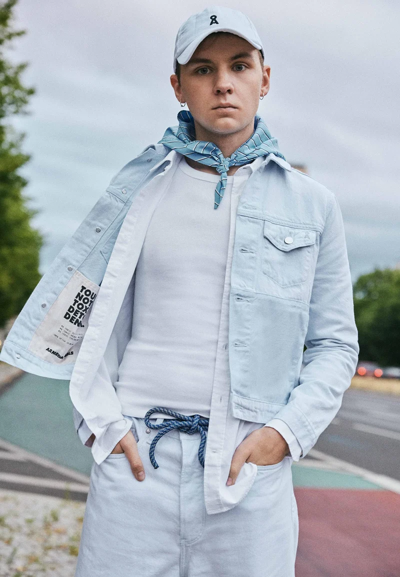 VELITAA PATCHED | blue white