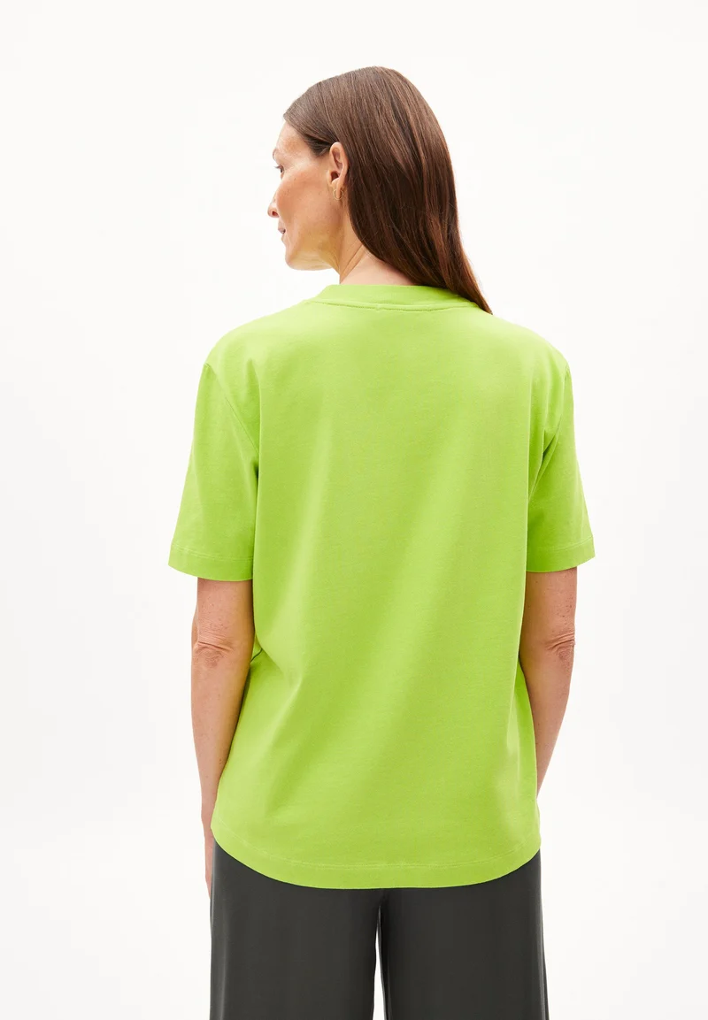 TARJAA T-SHIRT | super lime