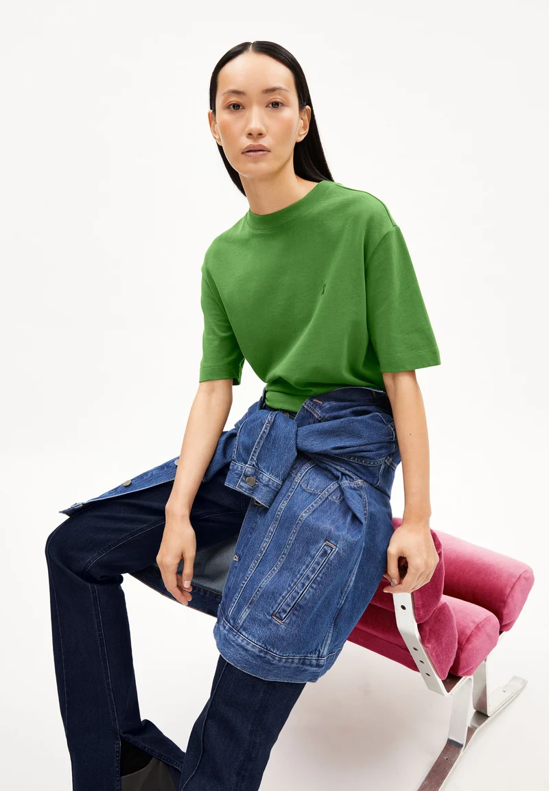 TARJAA T-SHIRT | ivy green