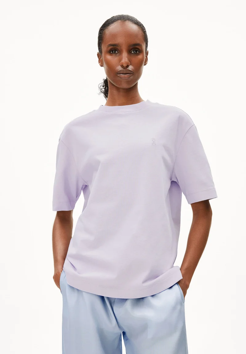 TARJAA T-SHIRT | soft lilac