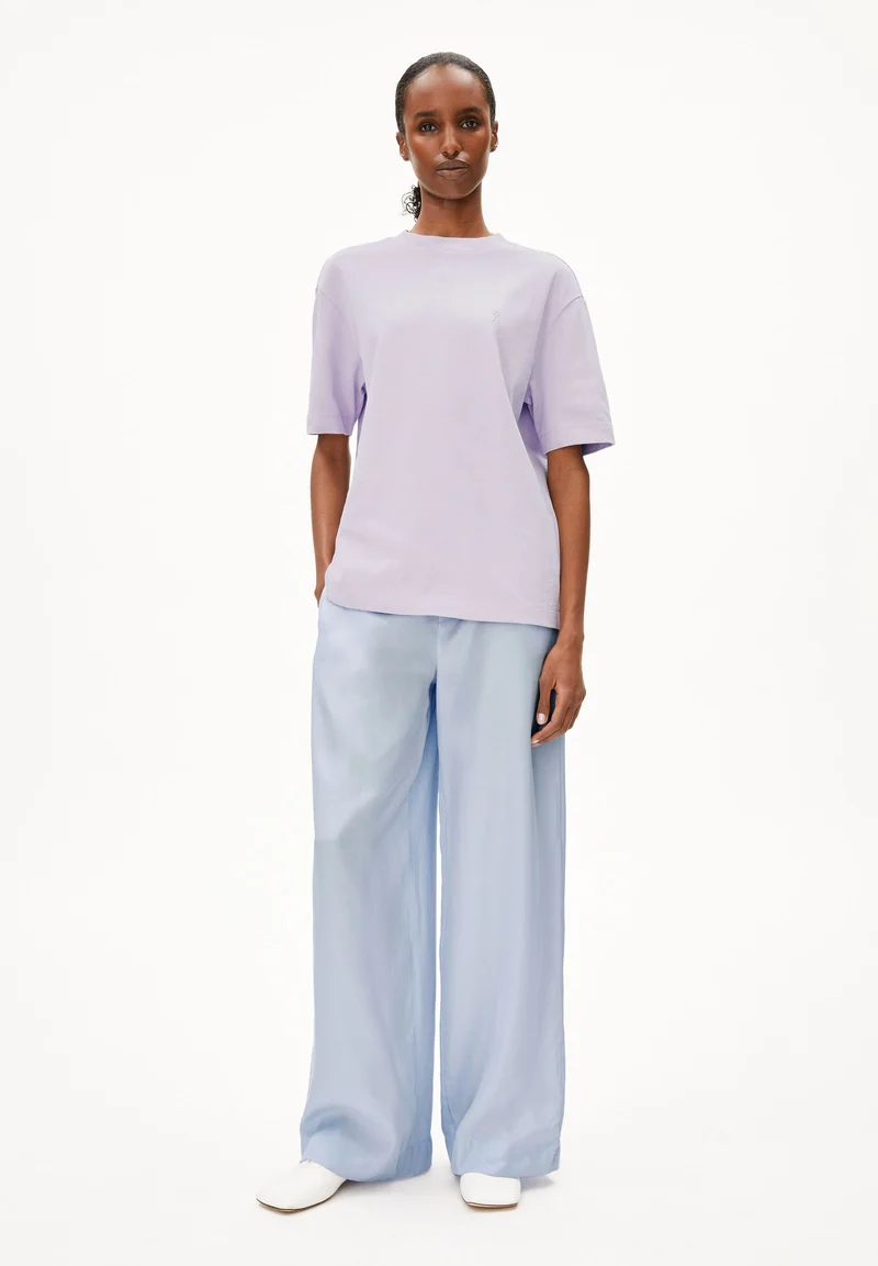 TARJAA T-SHIRT | soft lilac