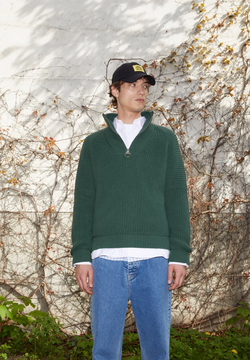 KAALVES | boreal green
