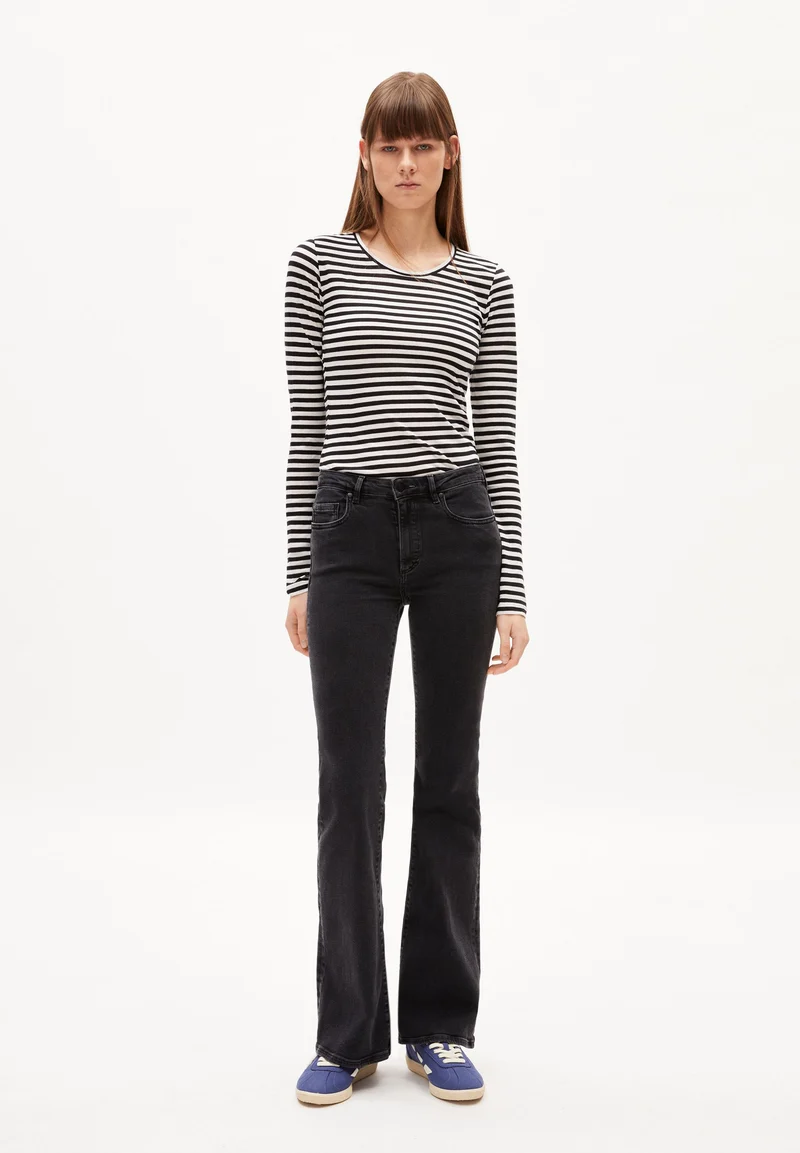 ENRICCAA STRIPES | black-off white