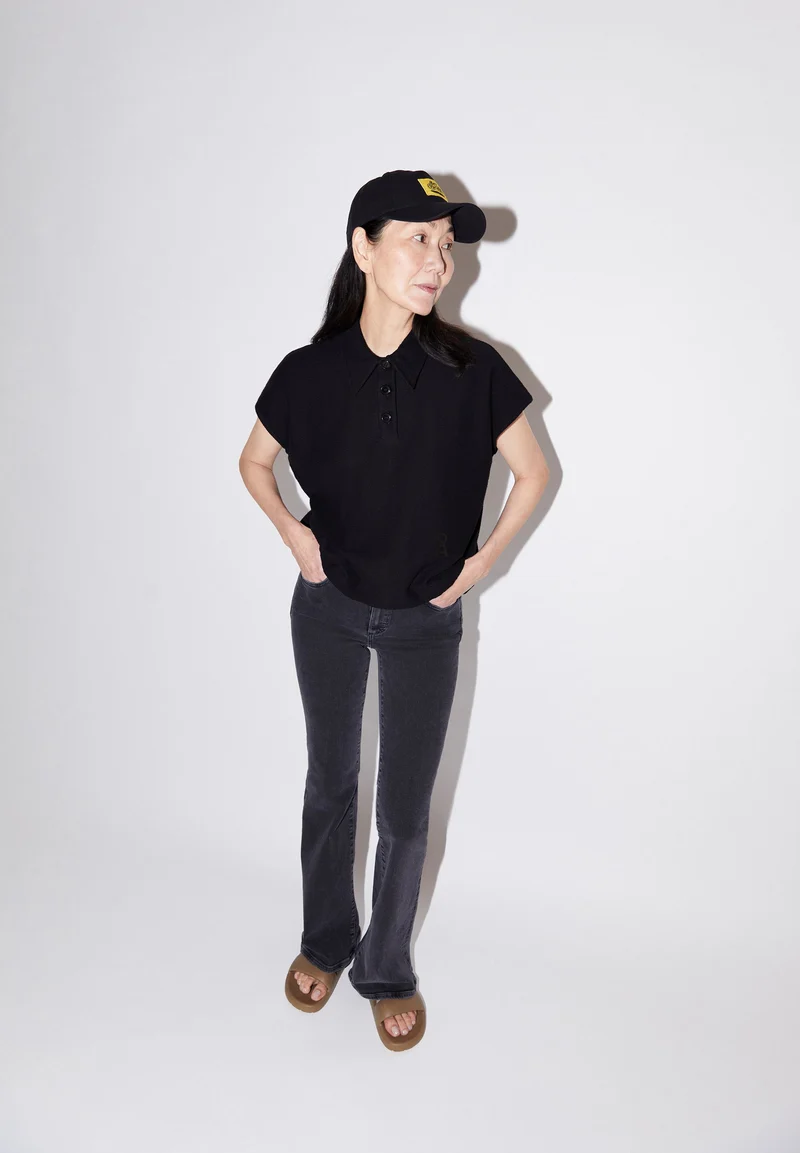 LIKAA | black