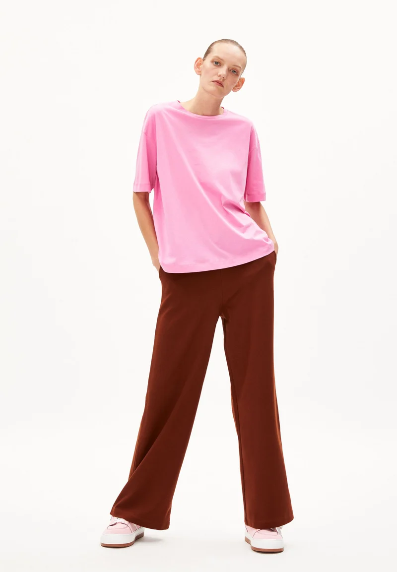 SAIKAA | raspberry pink