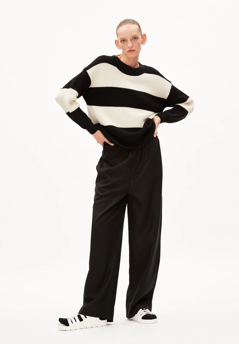 HAAYLE BLOCKSTRIPES | black-undyed