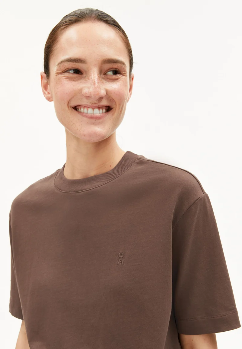 TARJAA T-SHIRT | toasty tan