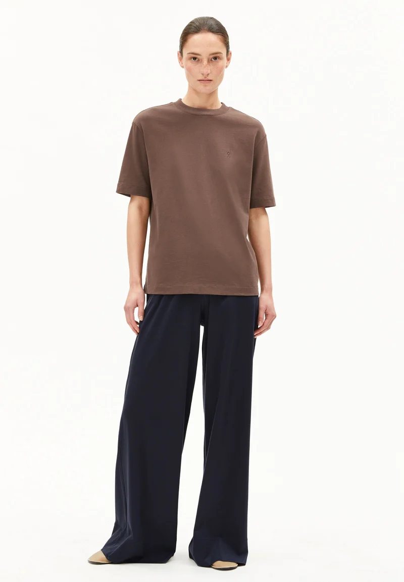 TARJAA T-SHIRT | toasty tan