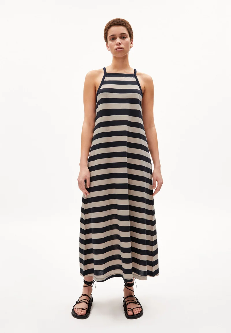 THIDAA BLOCK STRIPES | night sky-light desert