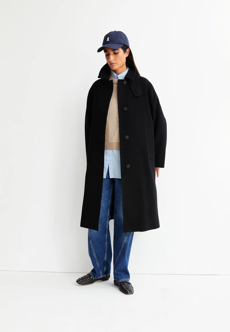 VAANOISE WOOL | black