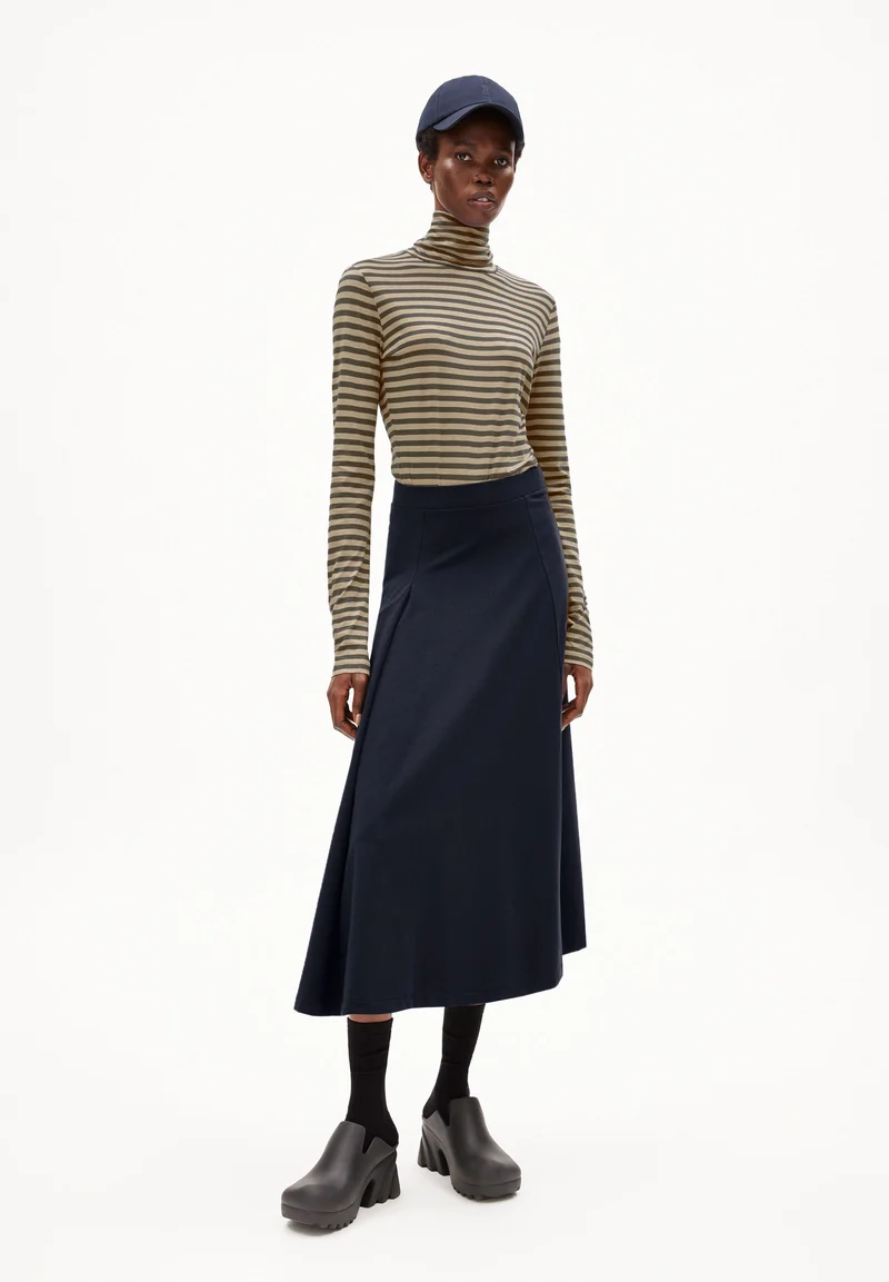 GRAZILIAA STRIPES | gravel-dried moss