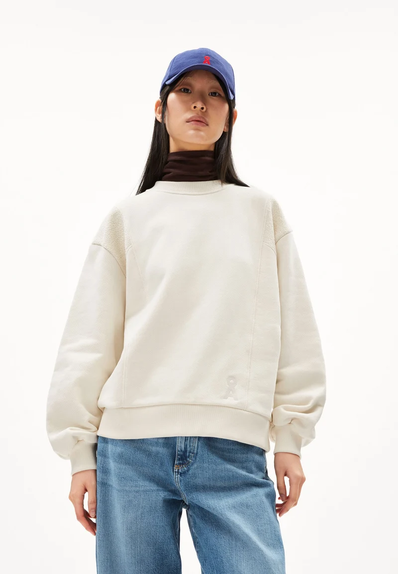 WINONAA | undyed