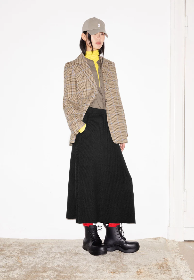 DAAMIALA MERINOS | black