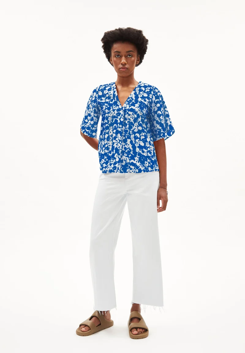 HOLMAA LAPIS | warm blue