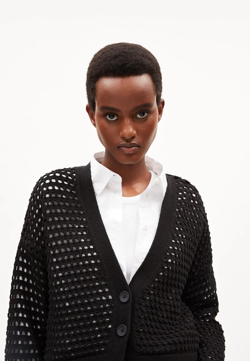 PASCAALE | black