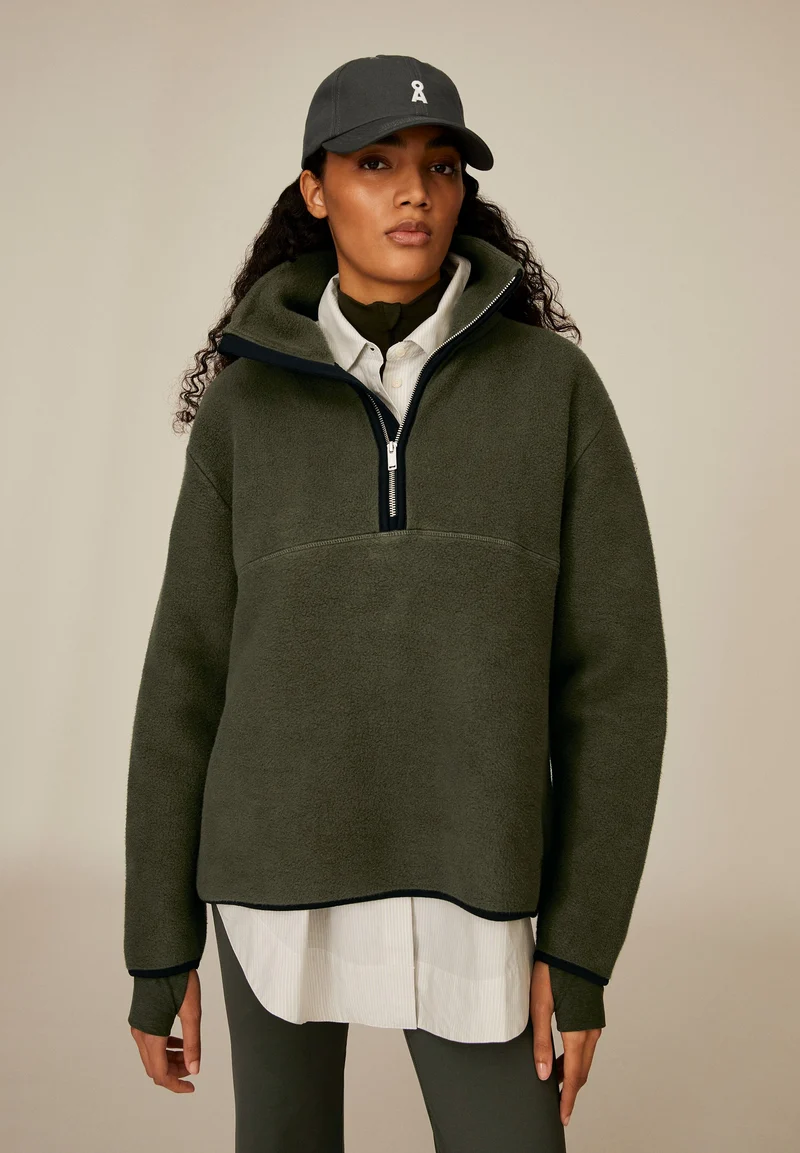 HAARLEEN | light carbon green