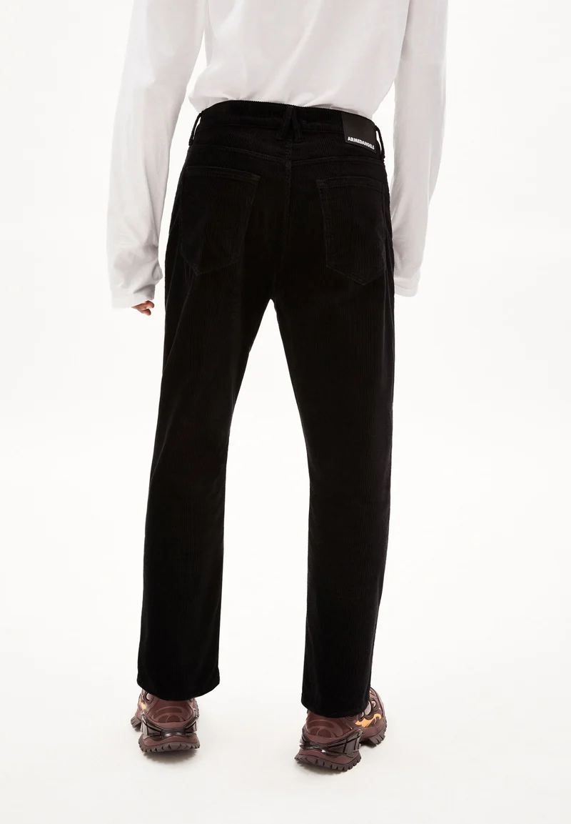 MAAKX CORDUROY | black