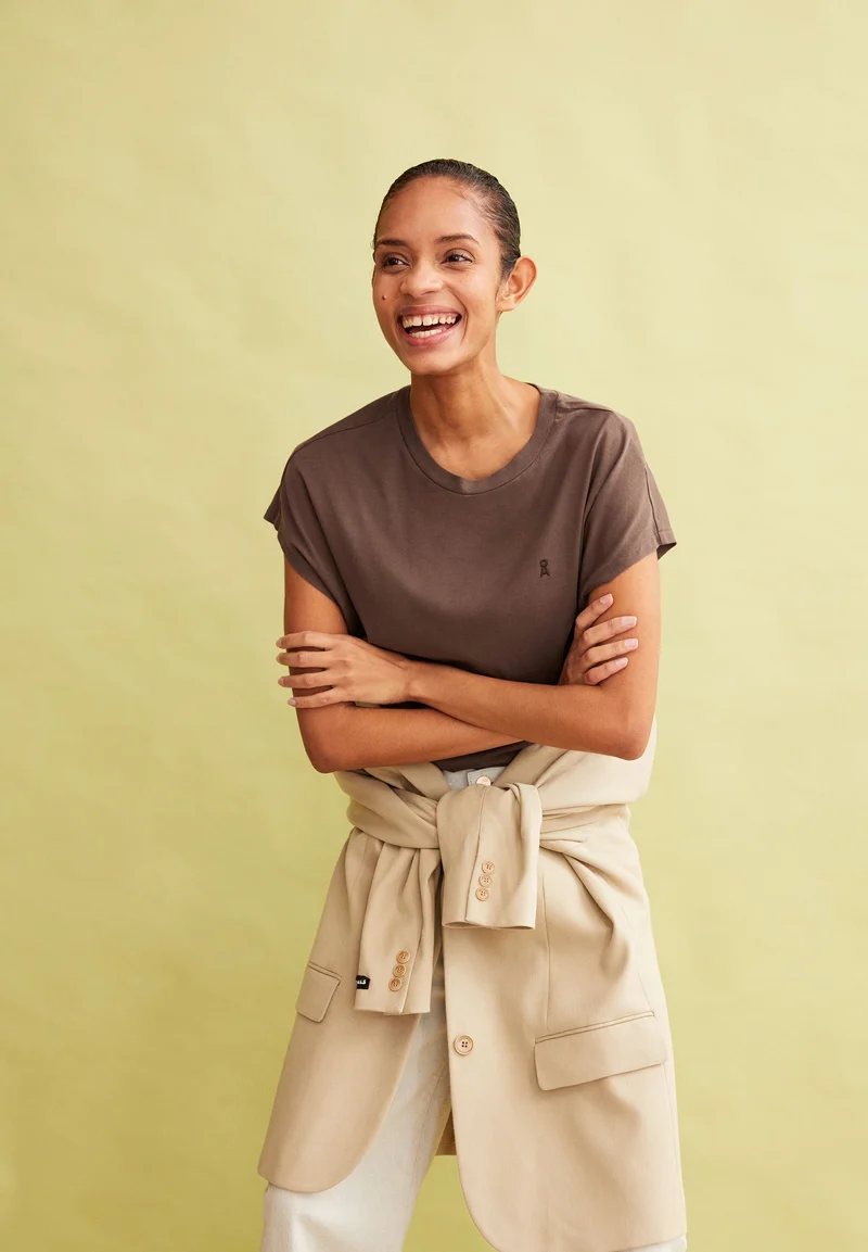 INAARA | warm slate