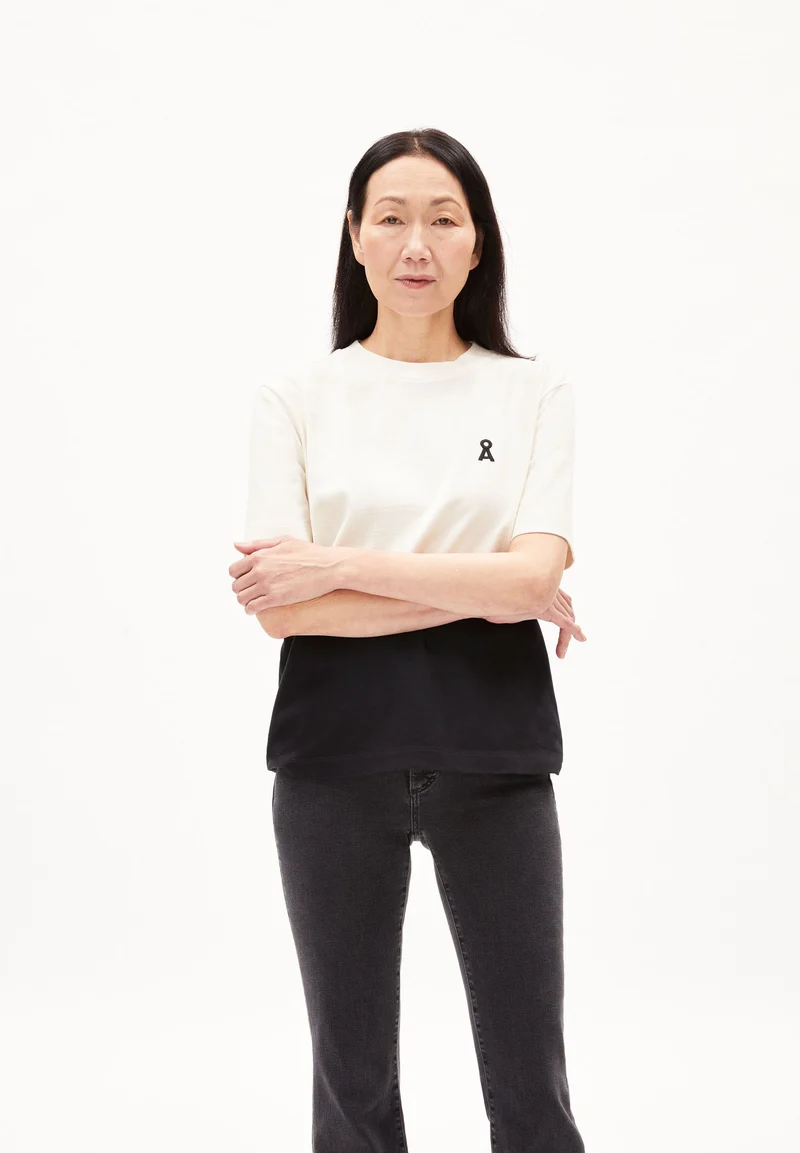 TARJAA PATCHED | undyed-black