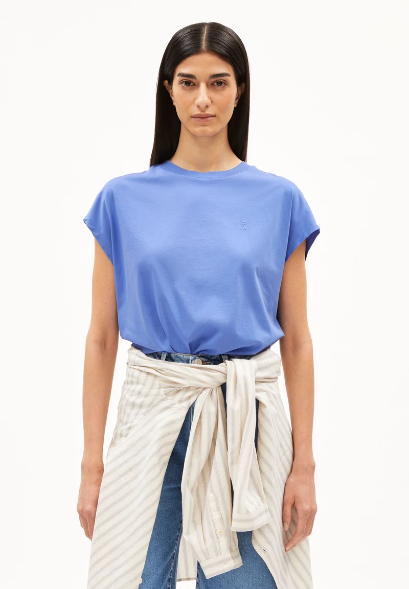 INAARA | blue bloom